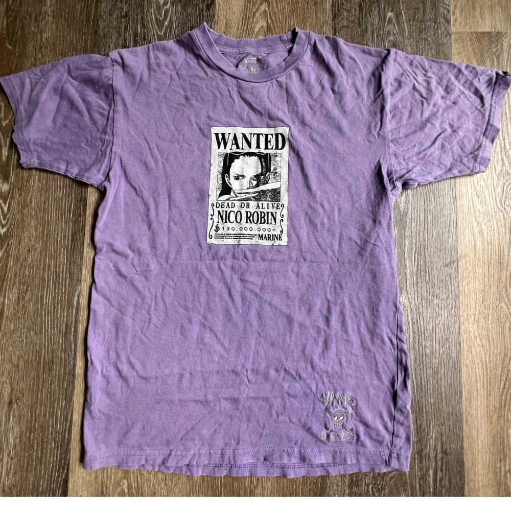 Vans One Piece T-Shirt Mens Small Purple Nico Robin Wanted Poster Graphic Tee